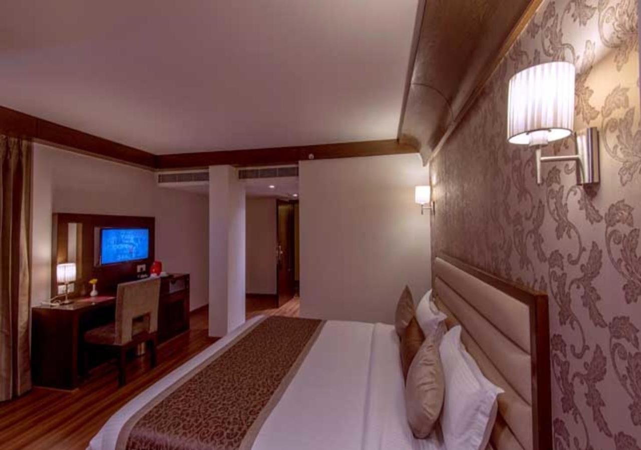 Hotel Park Regent Jaipur Extérieur photo